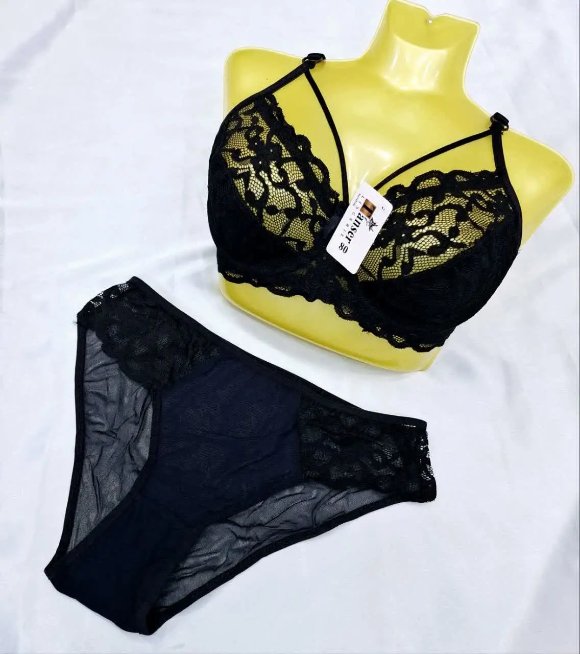 ست سوتین مژده دانتل فنردار