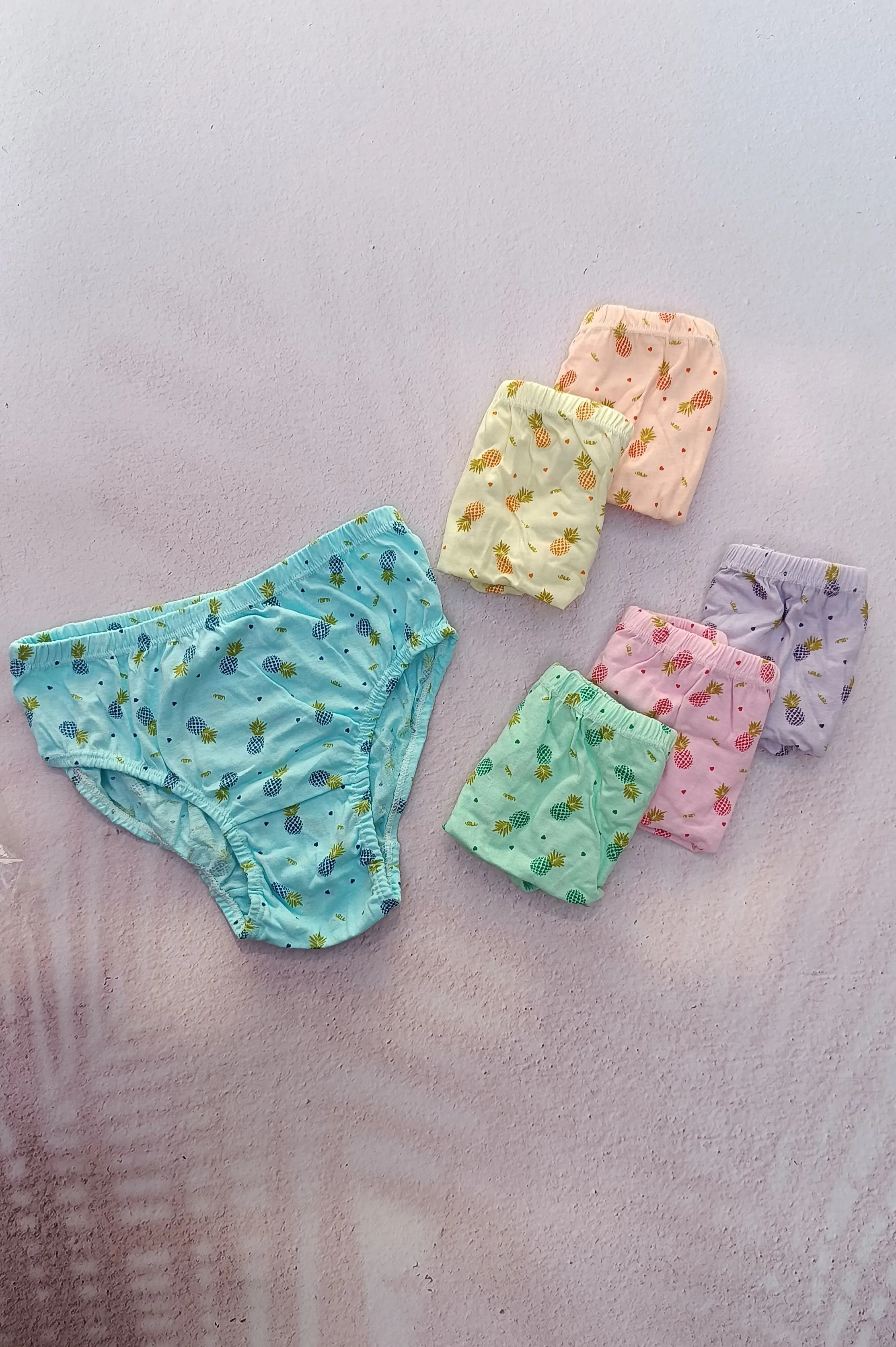 شورت نخی اناناس